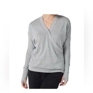 🆕   Zuda Heather Gray Knit Top